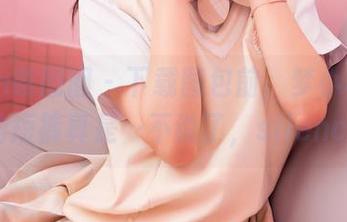 Feilin嗲囡囡 – 下载图包前，梦小楠小夜猫的短裤真是…不说了，silence！
