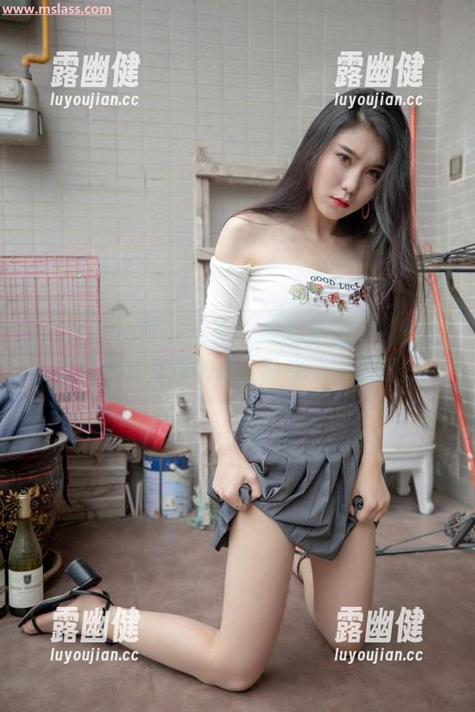 MSLASS梦丝女神 - 梦幻学记，洛洛的写真在这里等着你，敢来偷资源吗？