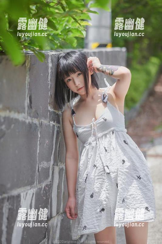 夏日胜地，你看Maruemon(마루에몽)在线作品，清新到可以直接吸入氧气了！