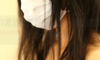 ROSI黑边蕾丝原图，这一眼让我想到了什么…不敢说。
