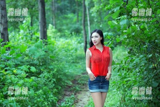TuiGirl推女郎 - 李丽莎海边私拍合集，犹如蓝色海浪一般，令人眷恋又不可捉摸