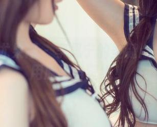UGirls尤果网 – 李思宁的圣诞：太美了得用原图当壁纸！