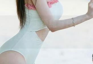 UGirls尤果网 – 王语纯与白丝的奇遇图集，来看看这是怎样的一场“冒险”！