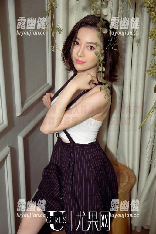 UGirls尤果网-韩沫瑜 UGirls尤果网 - 加入韩沫瑜的短裙阵营!这一份写真集资源,开启快乐通道!