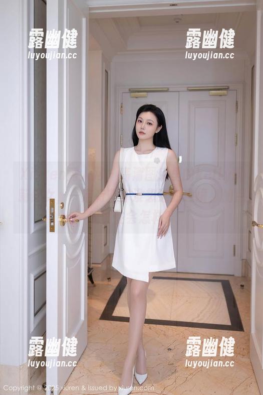 Xiuren秀人网-kelly凯莉 Xiuren秀人网 - 高清图库里的kelly凯莉修女,一定有些你没想过的意境,加点戏剧性会怎样?