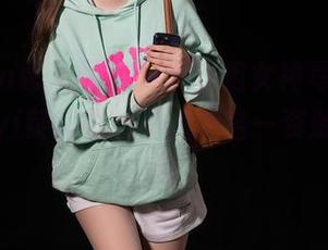 Xiuren秀人网 – 对于这组女神写真，吃白菜的vi菜菜果然不虚此名—资源让人流连