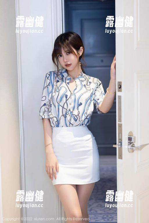 Xiuren秀人网-李丽莎 Xiuren秀人网 - 当李丽莎的镜头遇上女孩,一场不一样的作品集分享开始了。