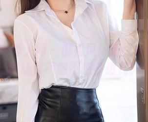 Xiuren秀人网 – 御姐风！糖豆sisi的写真分享让你不得不想多想几种可能