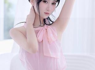 Xiuren秀人网 – 虞姬儿引领风骚：空姐私拍，毫不掩饰的诱惑