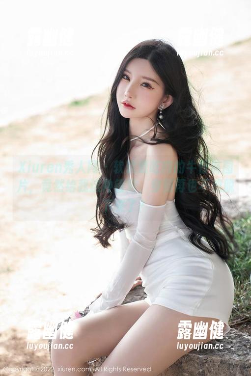 Xiuren秀人网-软软爱吃肉 Xiuren秀人网 - 软软爱吃肉的牛仔裤图片,竟然给我这种错觉,穿到再也不想脱下来了?