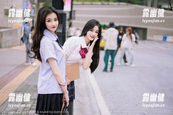 YouMi尤蜜荟 - 刘钰儿短裙最新图册，仿佛每次抬腿都能撩动一阵微风，哈哈。