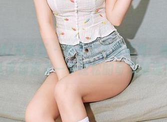 YouMi尤蜜荟 – 兔子宝儿写真集：黄金宝儿带你进入一个蓬松的奇境精选！