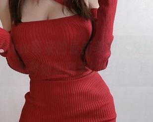 miko酱ww带来的最新美图，灰丝飞舞的样子，让人替她感到无比自信，真好呀！