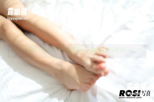 rosi-小莉 rosi - 双人写真幕后趣事:小莉的美图反转剧!
