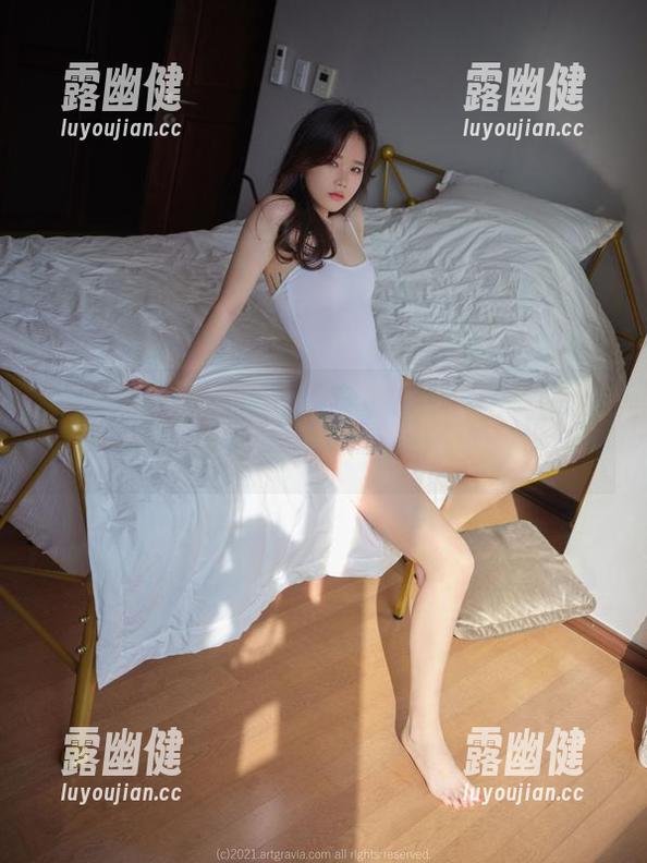 油亮出新境界！yeeun孙乐乐最新图册的滑溜情报大公开！