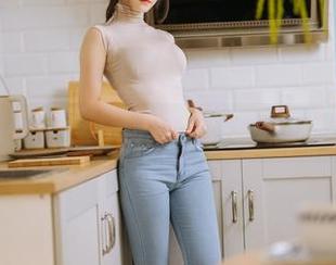 每次一智智穿红裙都让我心乱如麻，求美图下载指南！