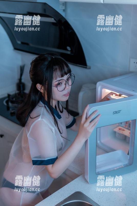 在日食下：七月喵子照片会带来什么样的兽娘图包？