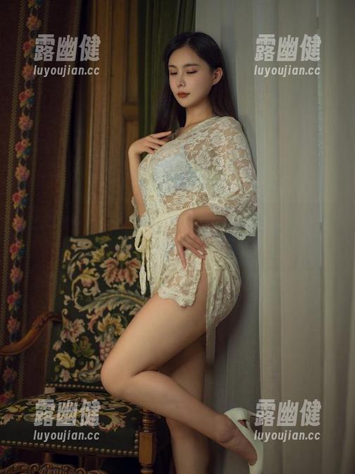 亚马逊鲶鱼 当亚马逊鲶鱼遇上白色:在线写真,是一场视觉上的约会吗?