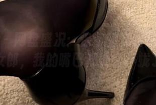 微密圈 – 网盘盛况：保守的二舅妈化身兔女郎，我的嘴巴都快合不拢了