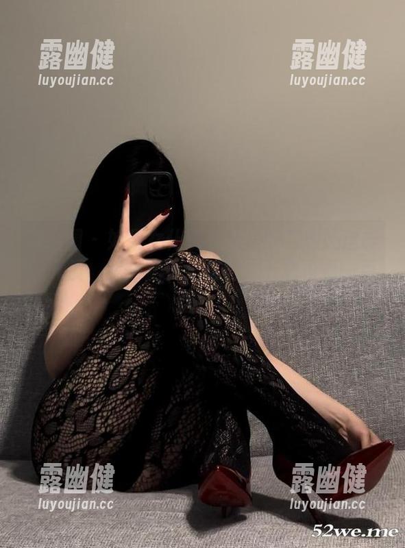微密圈 - 如果女仆都有保守的二舅妈这样的气质，我一定要把这图片下载再看一百遍！