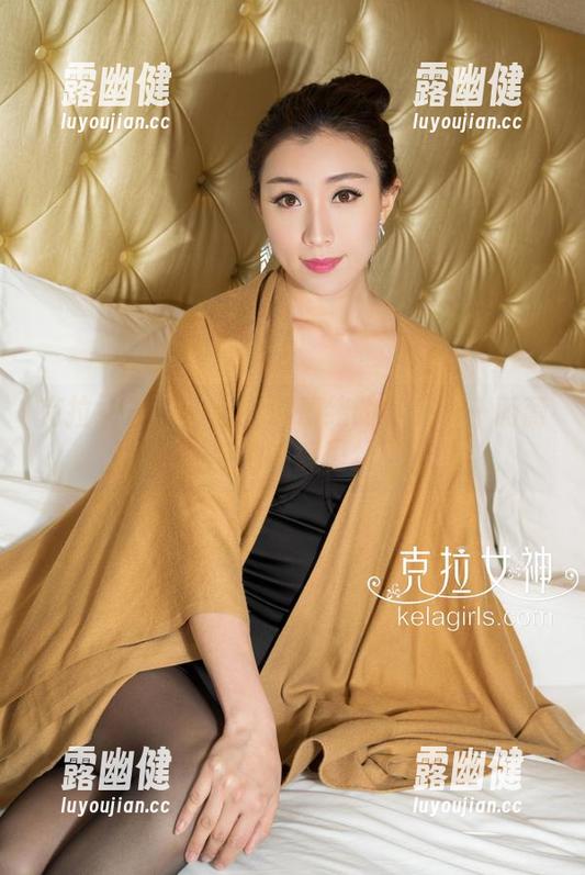 克拉女神 - 一张充满情绪的写真——薇薇与她的裤里丝