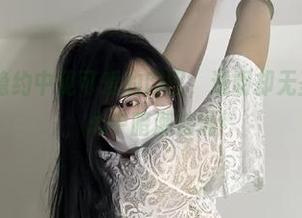 微密圈 – 隐约中见可爱的肉巴，透明却无圣光的写真，心中暗潮汹涌！