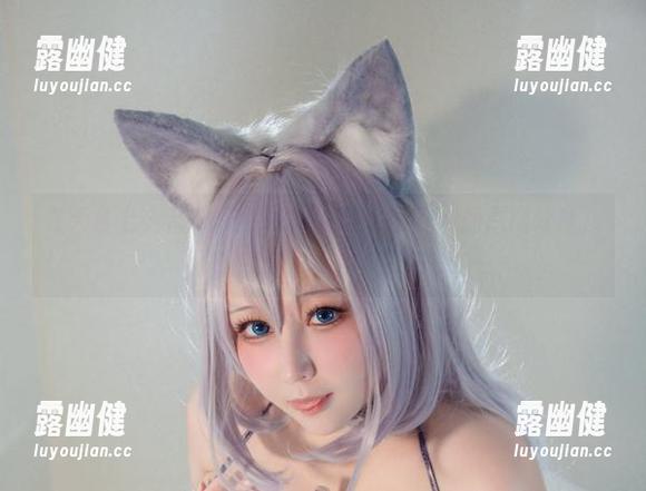 在天台上，无意间成为了咔喵KANEKO的原图分享，可能连风也不想走了吧？