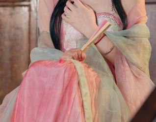 大慈树王和悬空大摆锤，咬人小小兔的剪影后面都藏了啥，看这组图片资源解读！
