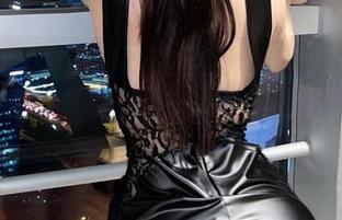 微密圈 – 奔跑的晶骡儿的运动全套：在健身与‘优雅’之间，难以抗拒的图片诱惑！