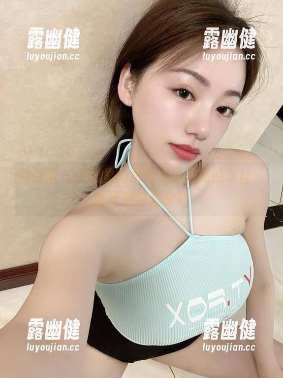 微密圈 - 原图里的奶宝妹纸和她的灰丝，呲牙咧嘴爱撒娇