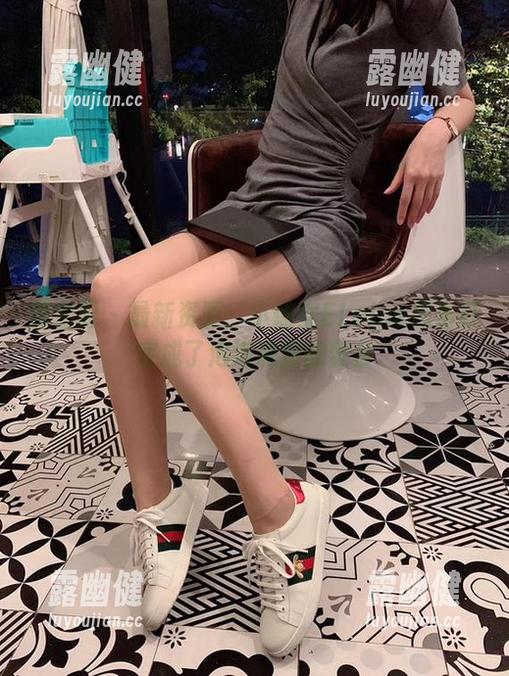 微密圈 - 最新资源：小仙女ELaine把浴缸变成了泡泡派对的舞台
