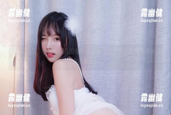 小小奶瓶儿 精致又逗趣,小小奶瓶儿的仙女兔反转设定,最新套图直接挑逗你的视线!