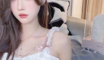 人气急升！小小奶瓶儿的丝带女友——哦，这张无圣光的美图真让人流口水！