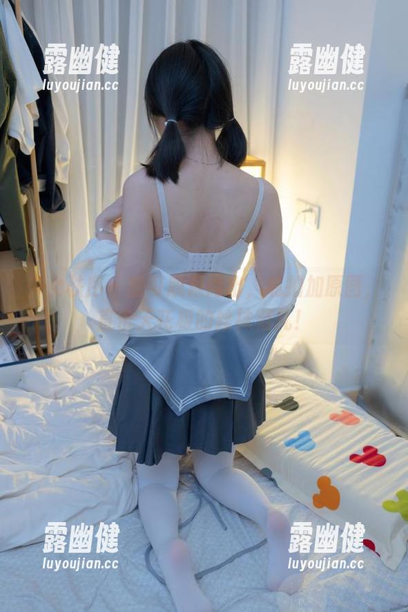少女秩序-鹿可 少女秩序 - 鹿可脱颖而出,私拍加原图,直击天花板的丝袜范儿!