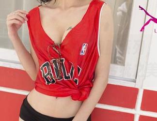 尤果网 – 欣杨Kitty的和服系列，私拍图包让我想到了那些传统之美