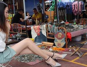 异思趣向 – 蓝色套图，来自小六！看完我只想问，衣服能吃吗？