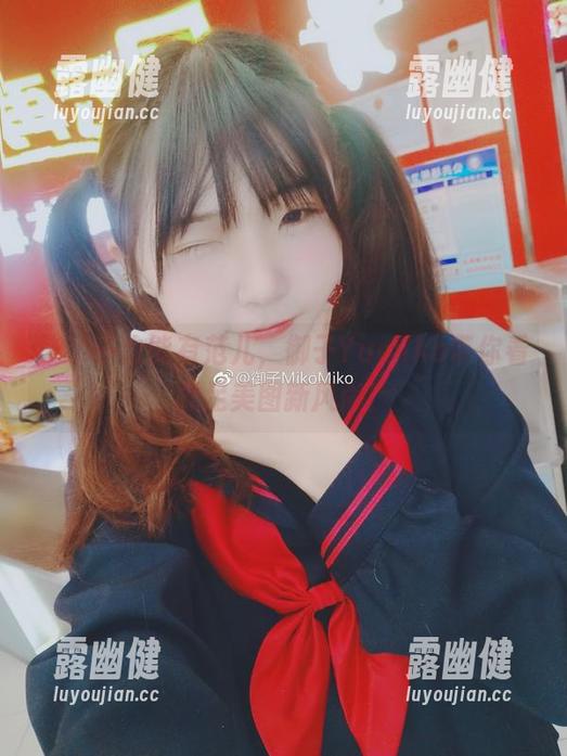脚丫子也能有范儿，御子Yumiko带你看裸足美图新风尚！
