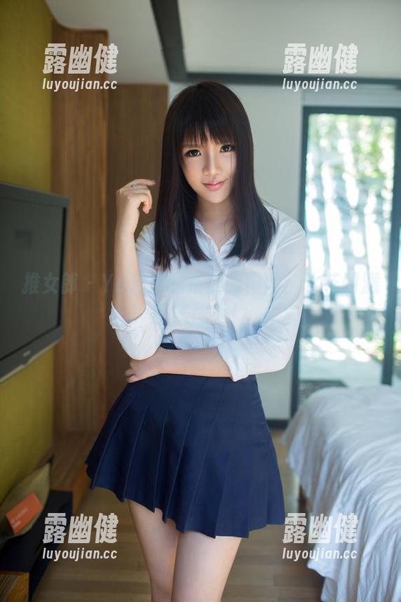 推女郎-Yu佳妮 推女郎 - Yu佳妮的浴缸大冒险:水花四溅的美图秀!