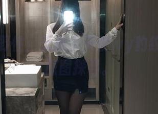 天使与野性：无颜小天使wy豹纹内衣的原图探寻。