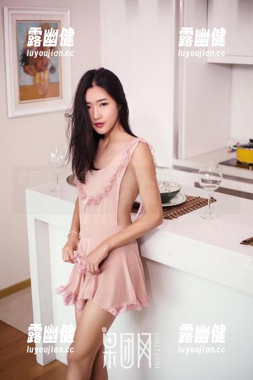 果团网 - 教室里那点事儿：王语纯的美图合集，偷偷看！