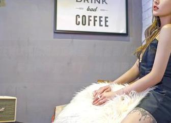 果团网 – 在黄歆苑的短裤定制里，能找到人生的真谛吗？这听起来太严肃了，算了，继续看图就好。