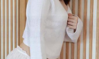 模范学院 – 柳侑绮Sevenbaby的空姐美图：谁需要登机牌？你只需要点击下载！