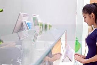 爱丝 – 小茹女孩写真集，满眼都是青春的迷离和无奇。