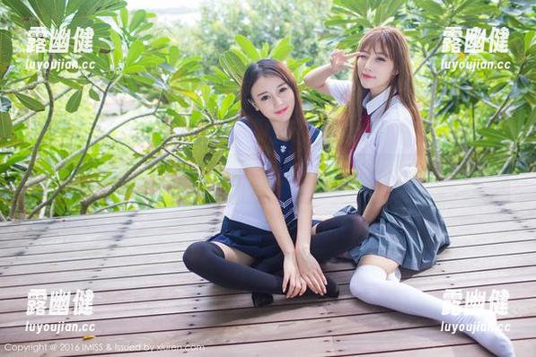 爱蜜社 - 温心怡的白丝写真：从小图到壁纸，心中默默种草！