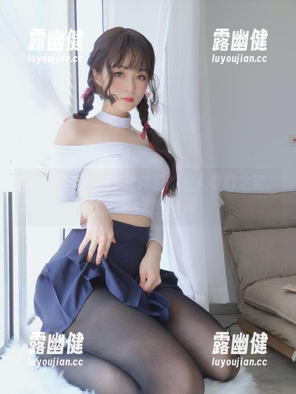 白银81 白银81和她的小伙伴们的双人奇幻之旅,最新cos强势登场!