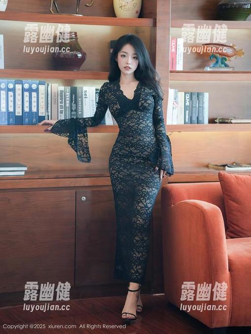 秀人网 - 算了，我只想说，确实有一套叫林星阑的旗袍作品在这，放轻松：真心挺好看的。