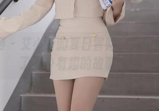 秀人网 – 艾小青的夏日冒险：最新图集藏了不少有趣的故事哦！