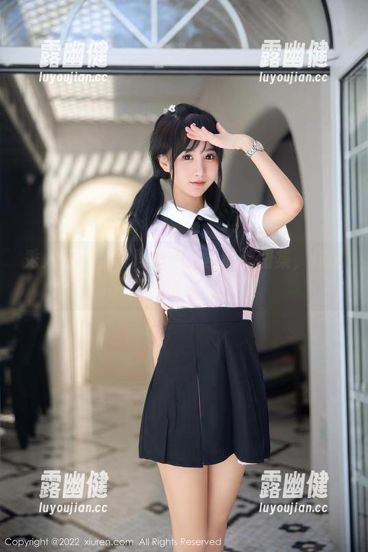秀人网-金允珍呐 秀人网 - 金允珍呐的女王高清图集,搭配一杯咖啡贼写意。