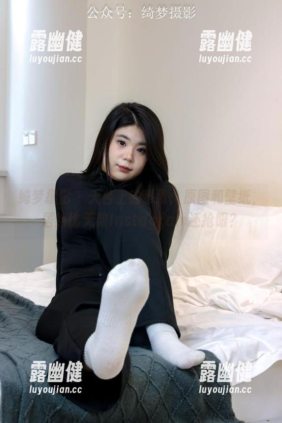绮梦摄影 - 天台上的章章：原图和壁纸，居然比无数Instagram还抢眼？