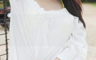 美媛馆 – 软软子这次又出新图集，透明得好像能看心思，在线瞧瞧呗！